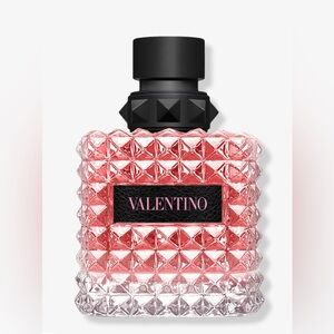 Valentino Born In Roma Eau De Parfum 3.4oz (100ml). New in a box 100% Authentic